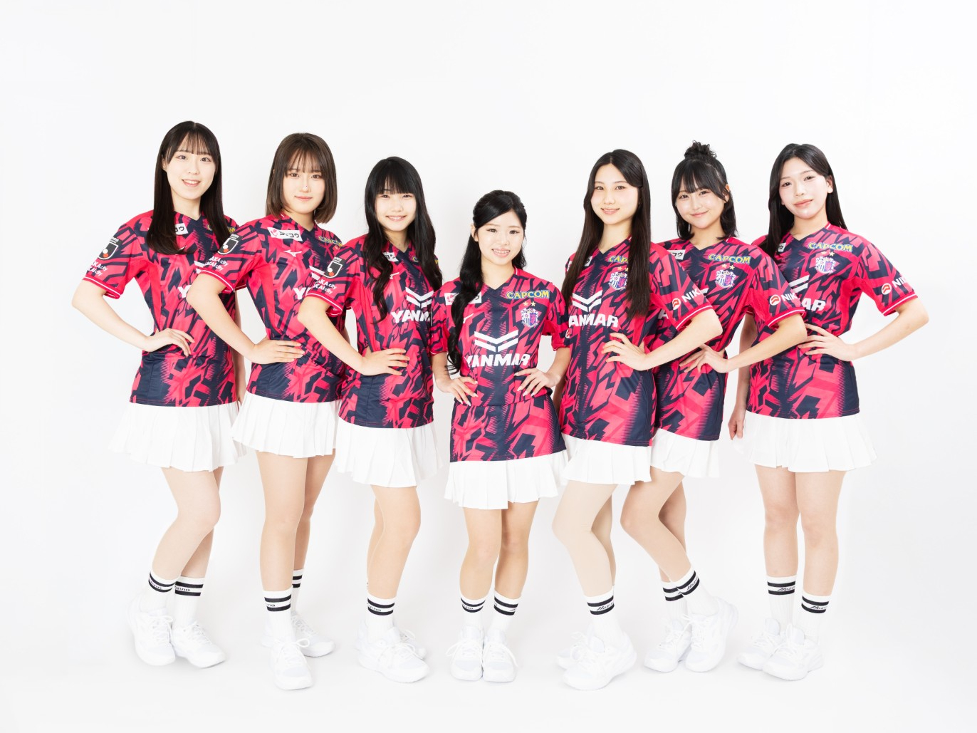 明治安田J1百年構想リーグ セレッソ大阪応援ナビゲーターのメンバーが